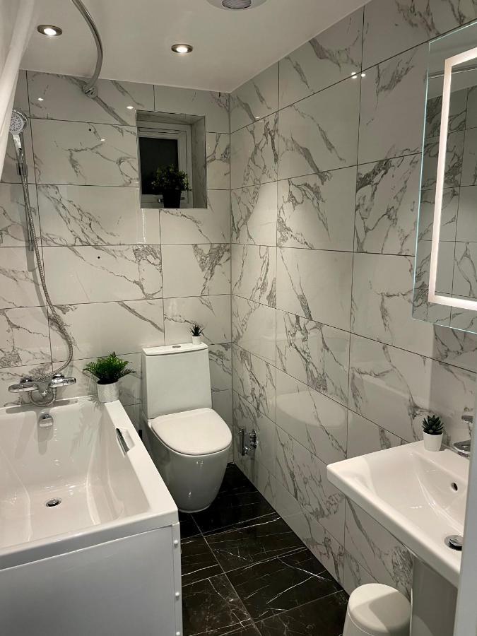 Smart/ Modern One Bedroom Flat Purley Εξωτερικό φωτογραφία